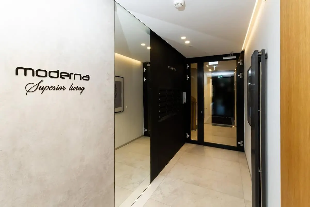 Luxury Apartment Front Park Sadowa With Terrace By Noclegi Renters Danzica
